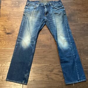 American Eagle Outfitters Men's Distressed Blue Jeans